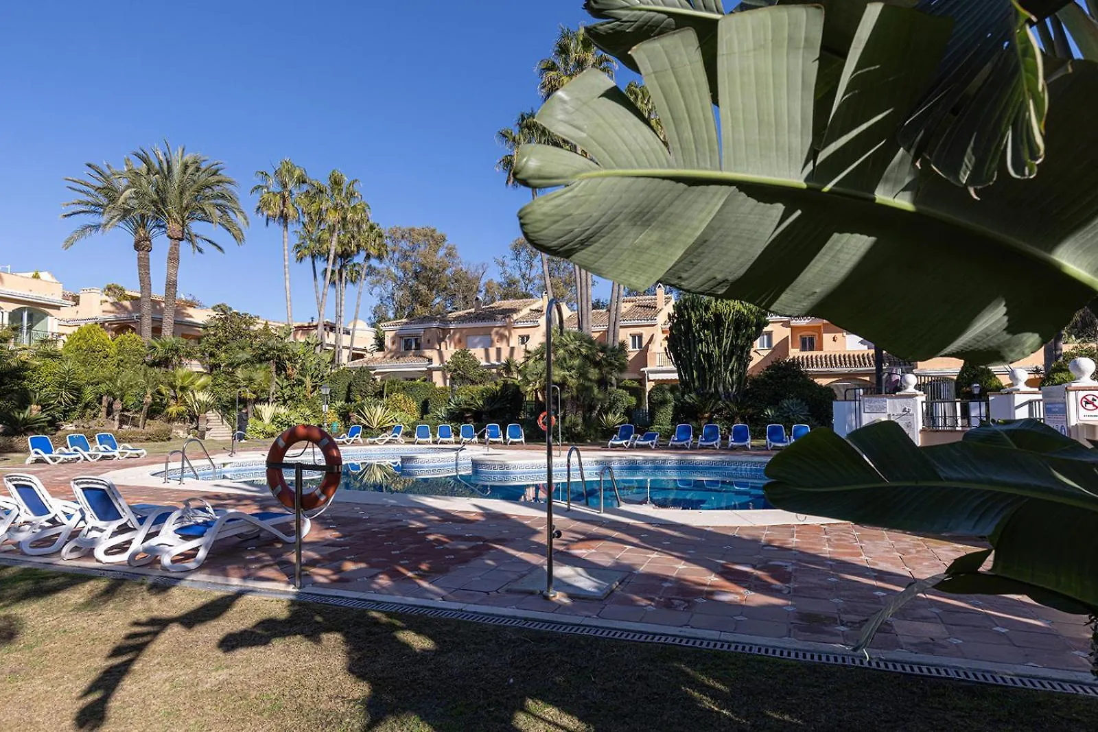 Large Ground Floor Apartment With Private Garden And Beach Access Estepona Spain